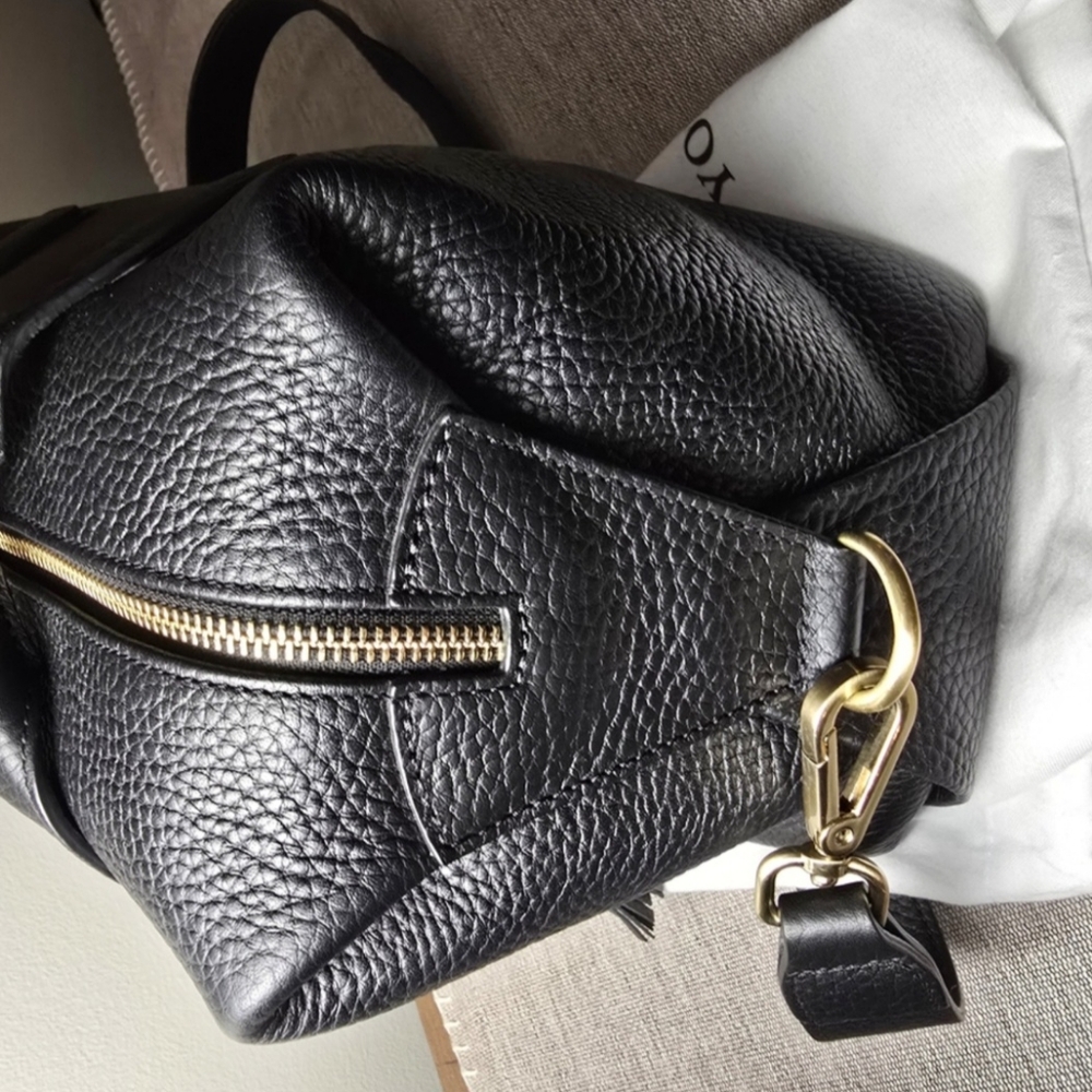 GiGi New York Black Pebbled Leather Dome Satchel - Picture 3 of 7